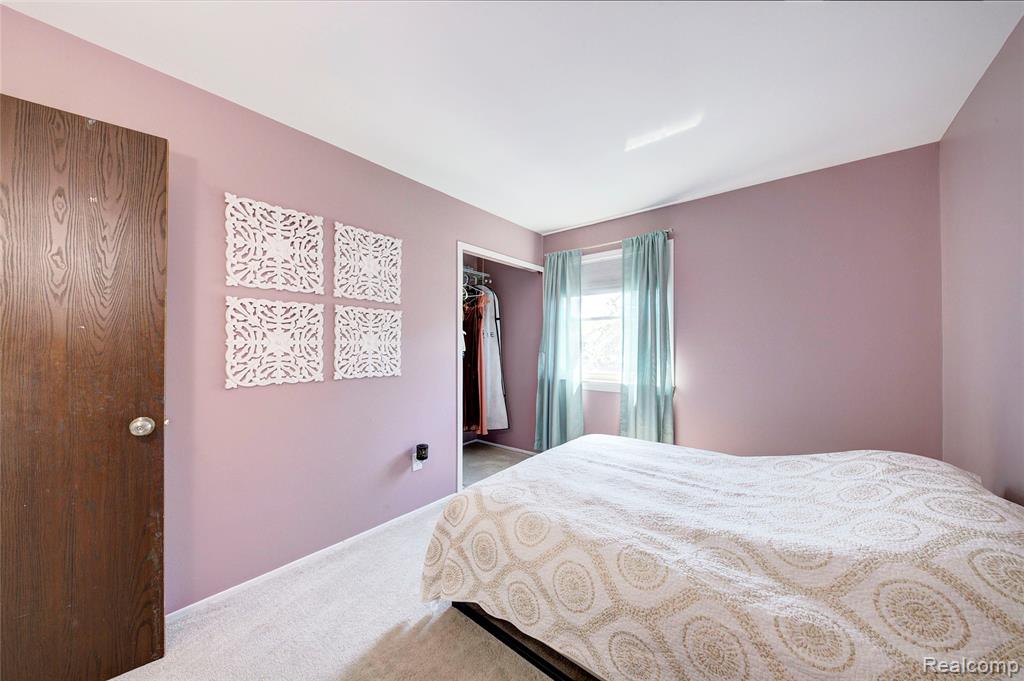 5646 New Meadow Drive, Ypsilanti, MI 48197 — Photo 21