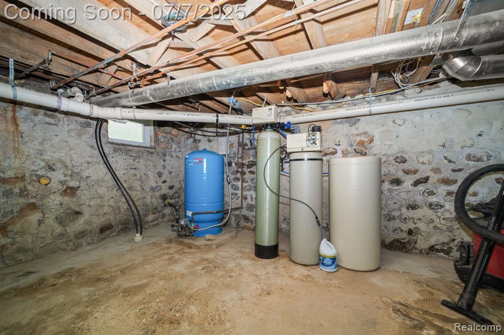70080 McVicar Road, Romeo, MI 48065 — Photo 39