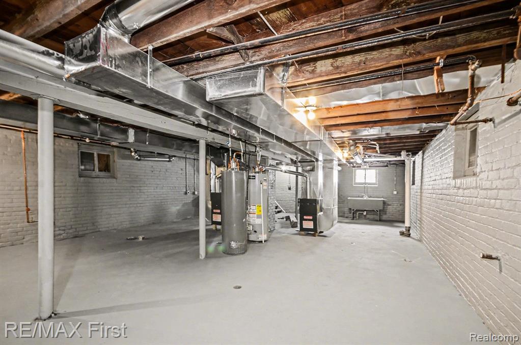 5577 Chalmers Street, Detroit, MI 48213 — Photo 14