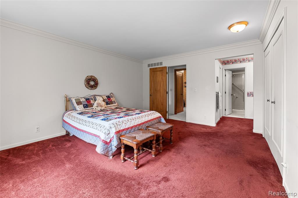 897 Augusta Drive, Rochester Hills, MI 48309 — Photo 32