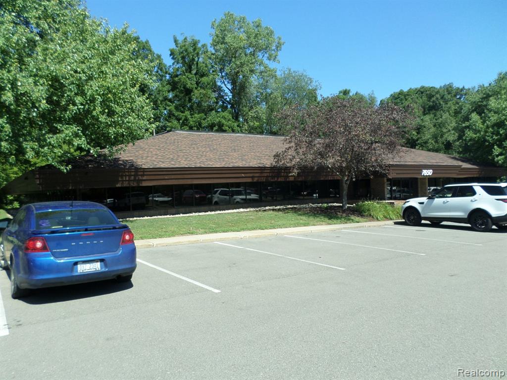 7650 Dixie Highway, Clarkston, MI