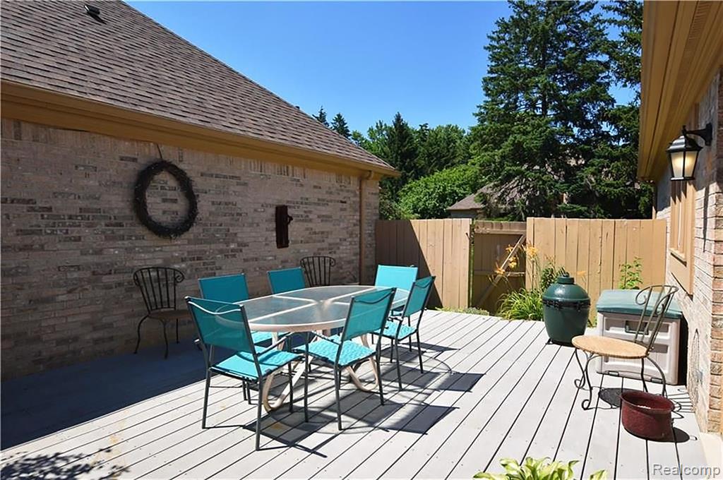 22080 Orchard Way, 37, Beverly Hills, MI 48025 — Photo 18