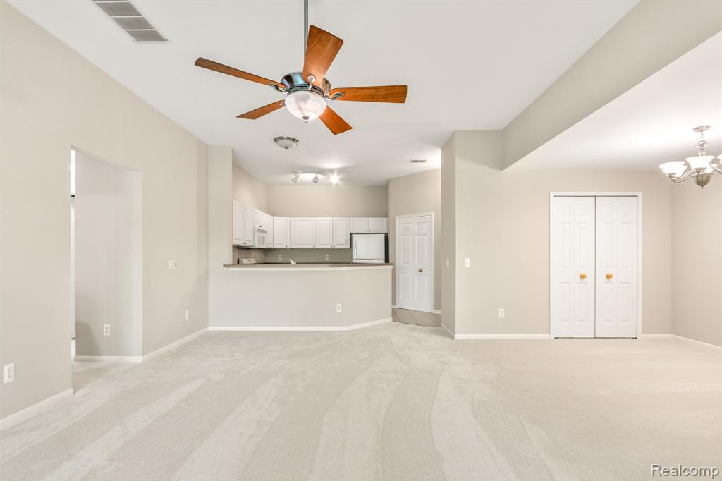 2781 Knightsbridge Circle, 72, Ann Arbor, MI 48105 — Photo 6