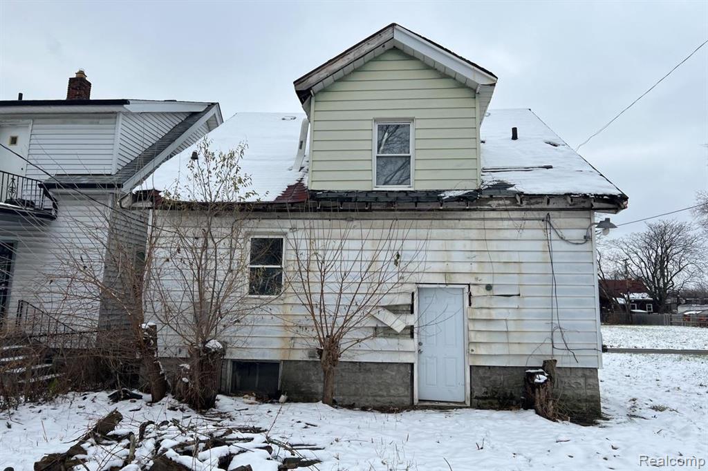 9138 Fischer Street, Detroit, MI 48213 — Photo 4