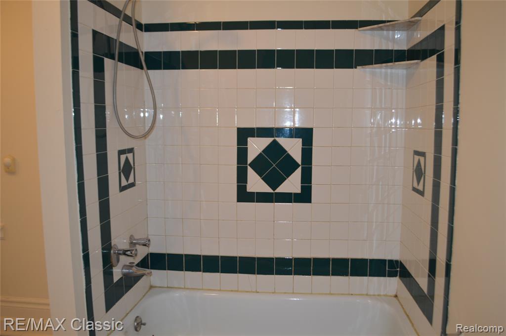 5208 Commonwealth, Detroit, MI 48208 — Photo 14