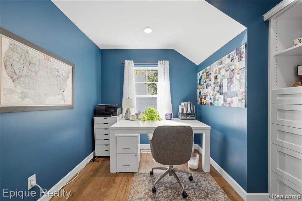 114 Bellevue Avenue, Lake Orion, MI 48362 — Photo 47