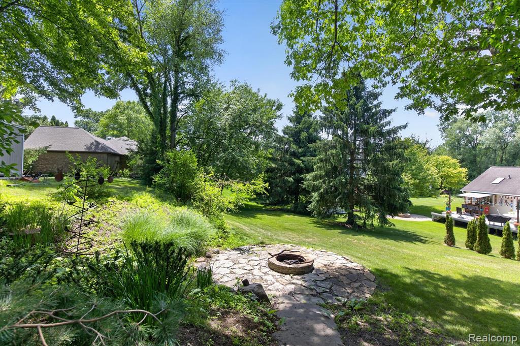 9968 Timothy Lane, South Lyon, MI 48178 — Photo 52