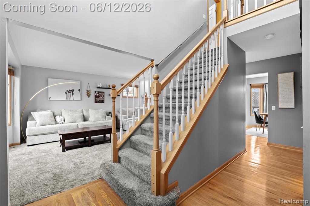 1044 Lincoln Drive - Photo 5