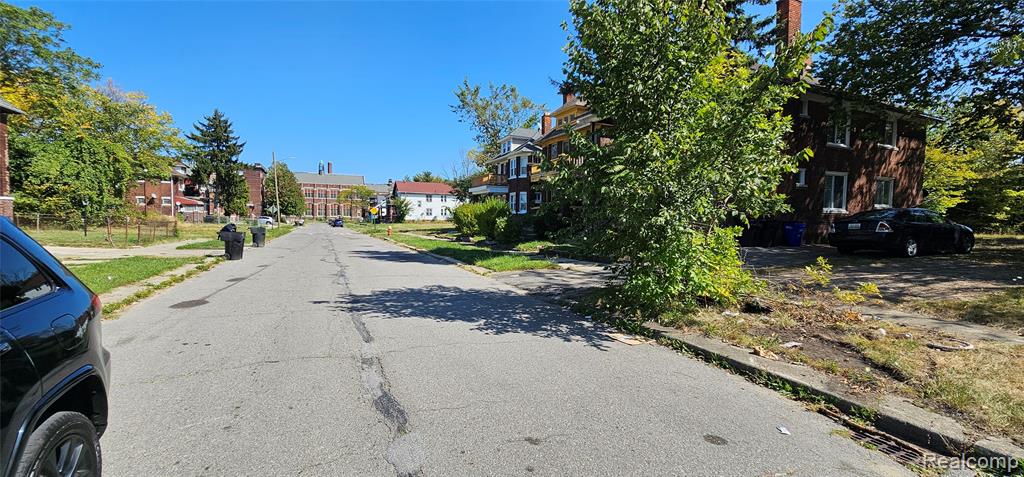 1714 Gladstone Street, Detroit, MI 48206 — Photo 11