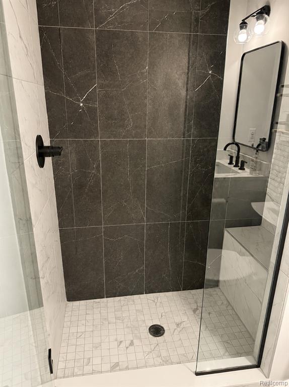 11914 Encore, Shelby Twp, MI 48315 — Photo 37