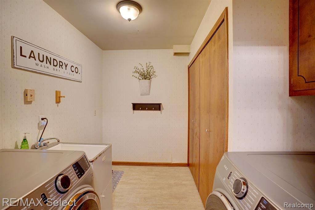 6181 Kings Scepter Court, Grand Blanc, MI 48439 — Photo 22
