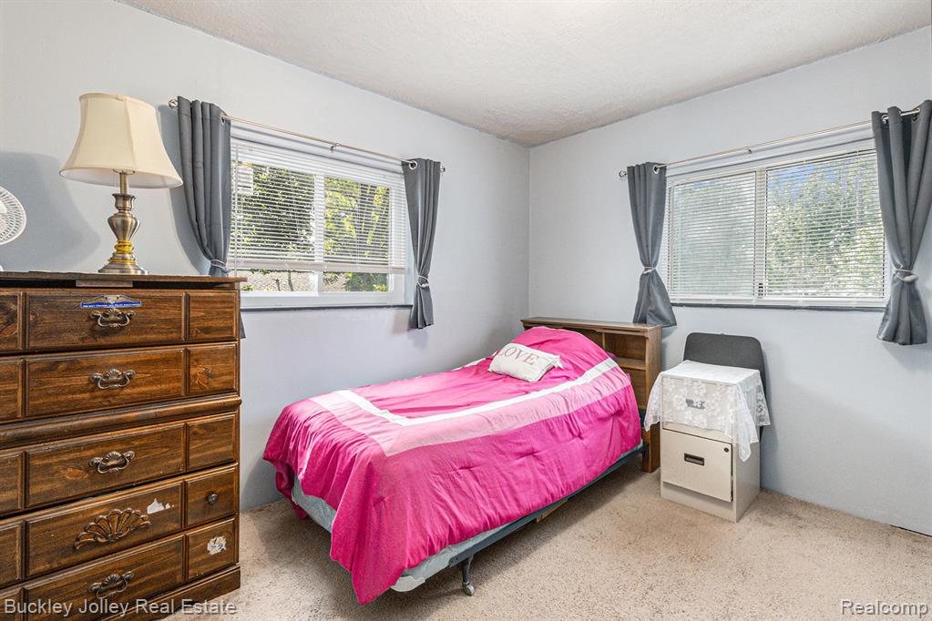 8576 COUNTRY CLUB Drive, Pinckney, MI 48169 — Photo 7