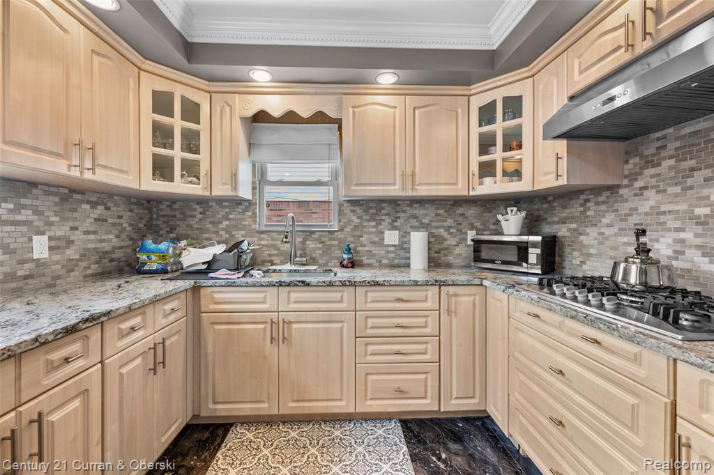 6132 Kenilworth Street, Dearborn, MI 48126 — Photo 9