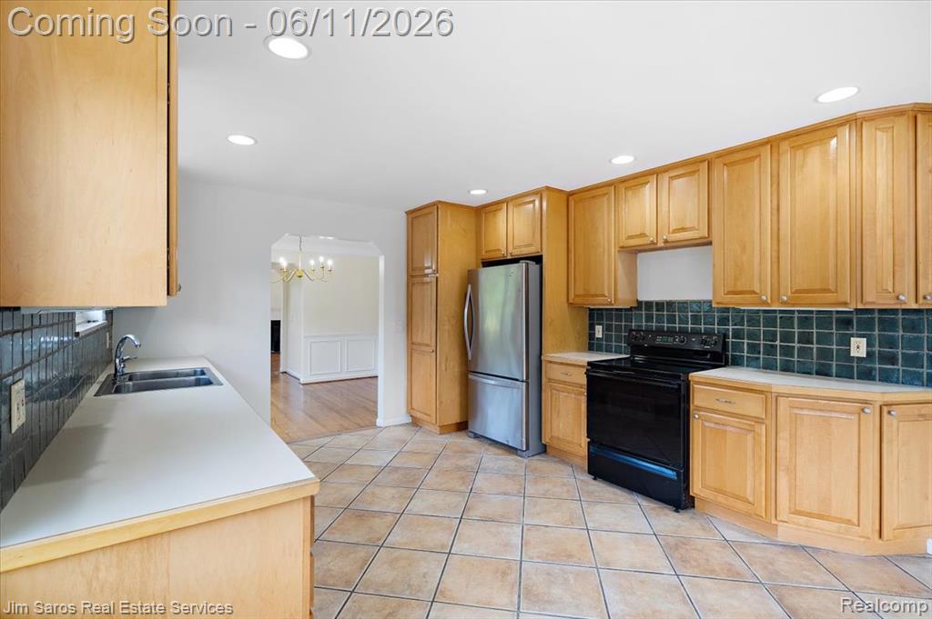 620 Neff Road, Grosse Pointe, MI 48230 — Photo 24