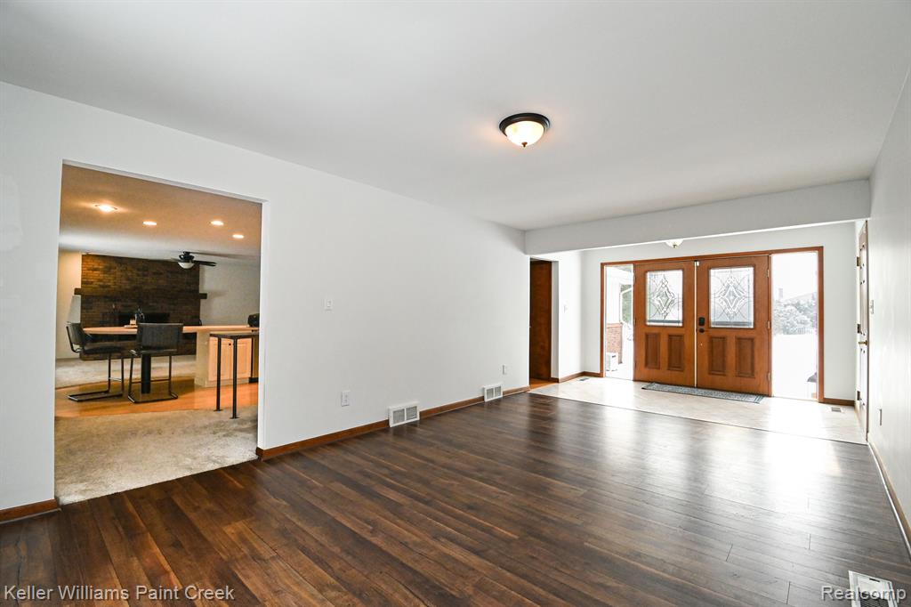 8255 WASCHULL Drive, Washington, MI — Photo 8