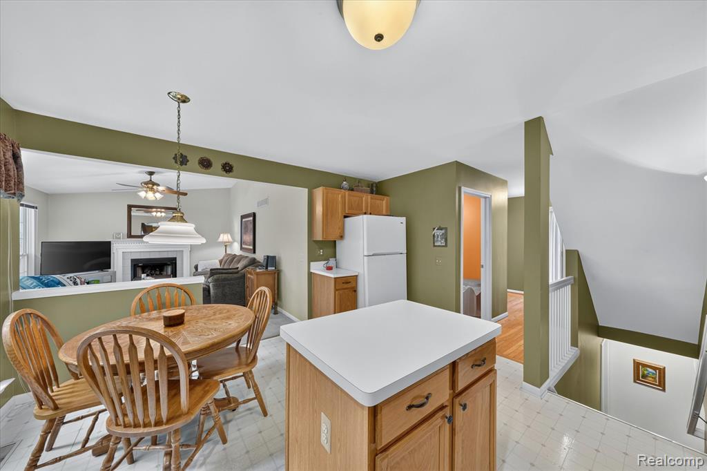 827 Westbrooke Drive, South Lyon, MI 48178 — Photo 8