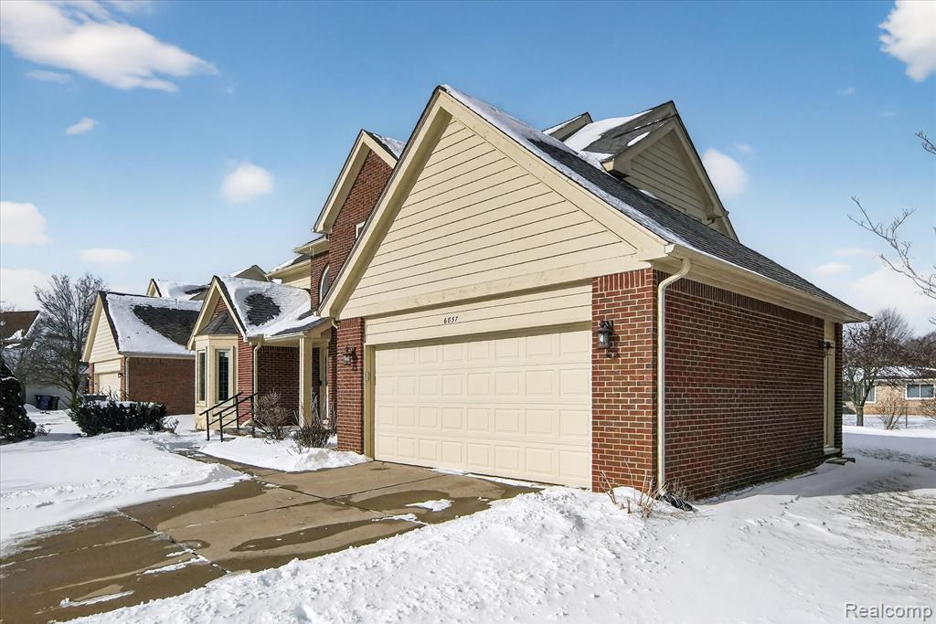 6857 Bridgemont Drive, Canton, MI 48187 — Photo 4