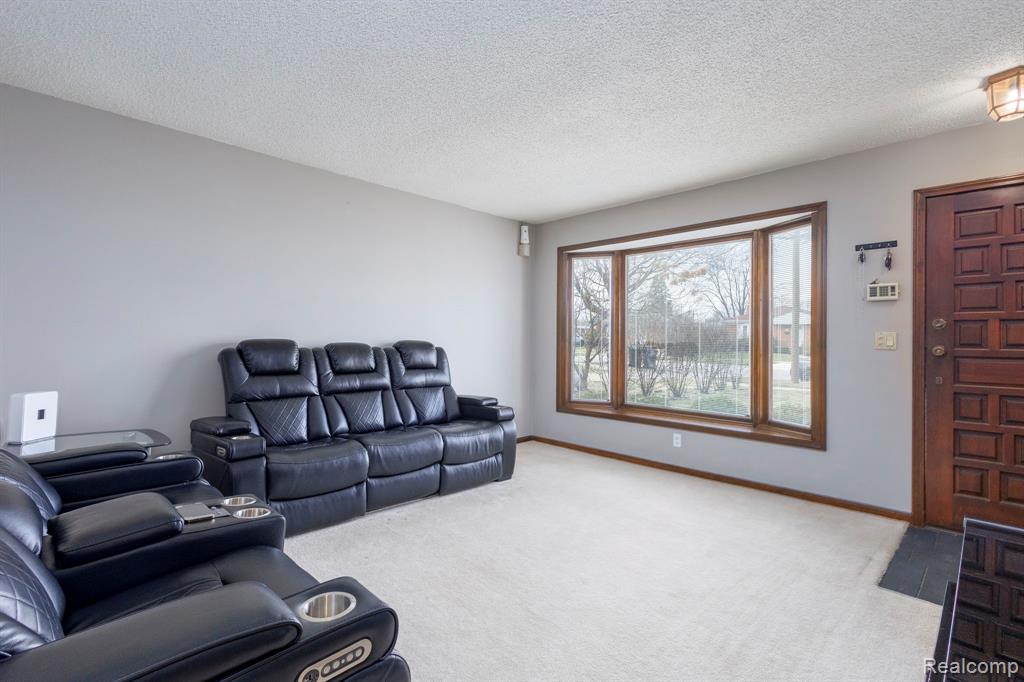 8269 Ziegler Street, Taylor, MI 48180 — Photo 5