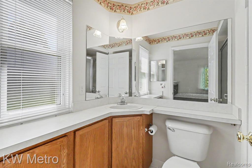 41273 Greenspire Drive, Clinton Twp, MI 48038 — Photo 24