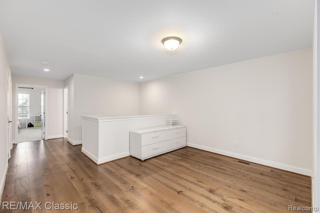 23774 SEMINOLE Trail, Novi, MI — Photo 22