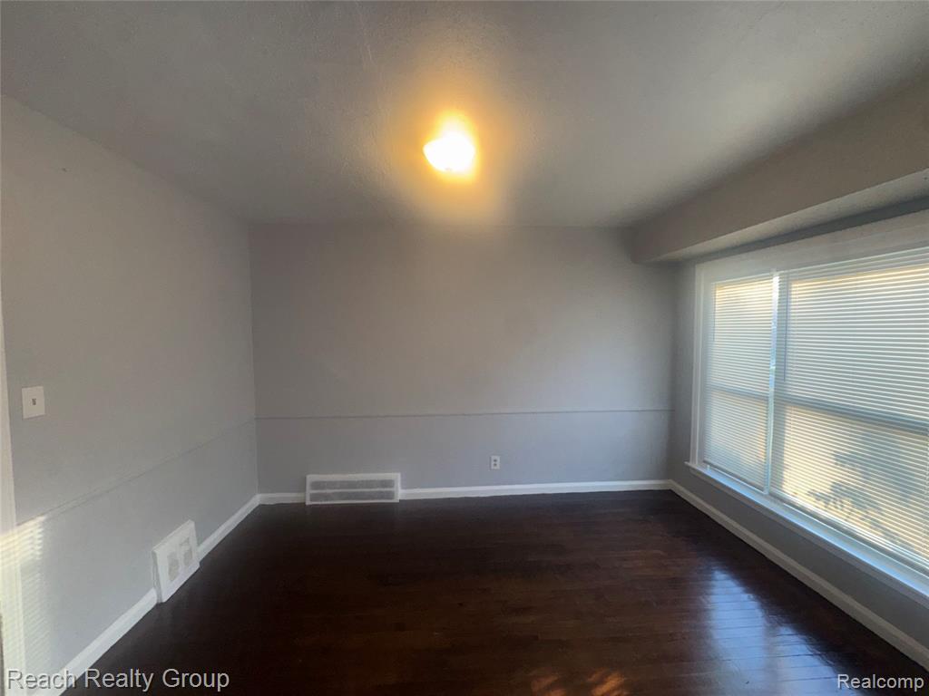 14844 Heyden Street, Detroit, MI 48223 — Photo 8