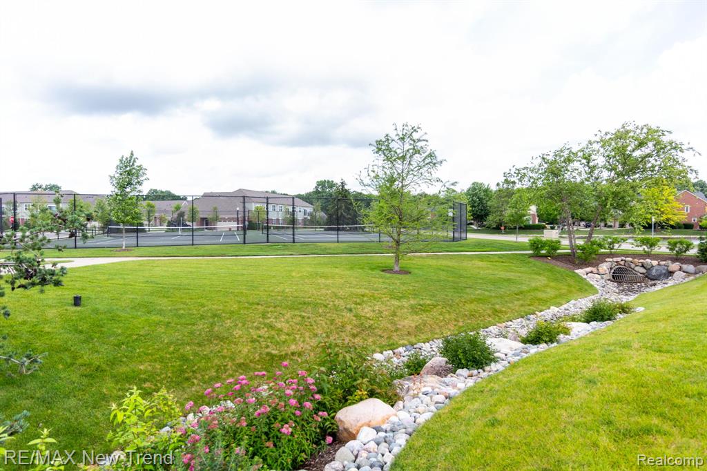 45929 GRAYSTONE Lane, Canton, MI 48187 — Photo 37