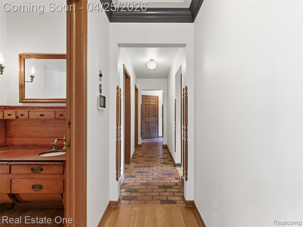 9990 Sashabaw Road, Clarkston, MI 48348 — Photo 46