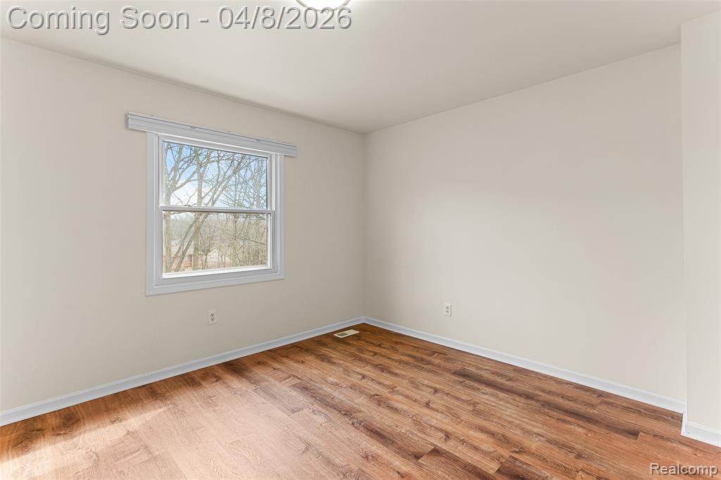 800 Ravine Terrace Drive, Rochester Hills, MI 48307 — Photo 17