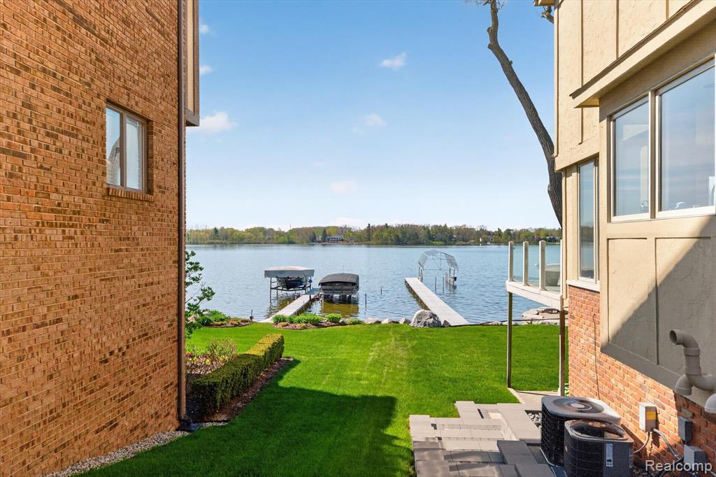 2476 Cedar Key Drive, Lake Orion, MI — Photo 63