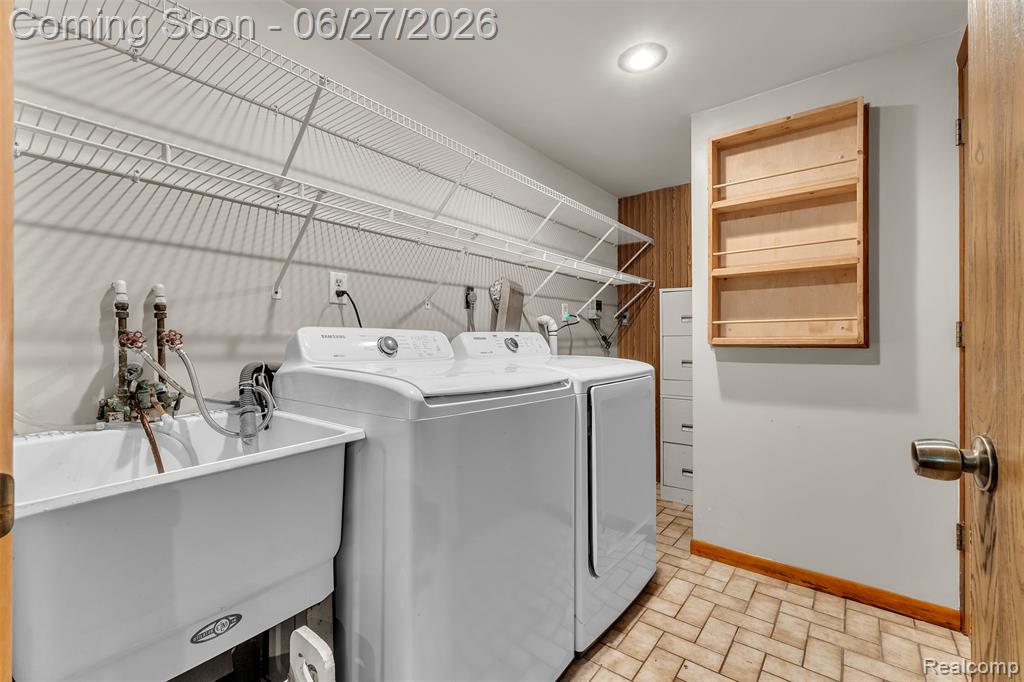 2276 Webster Park Drive, Howell, MI 48843 — Photo 51