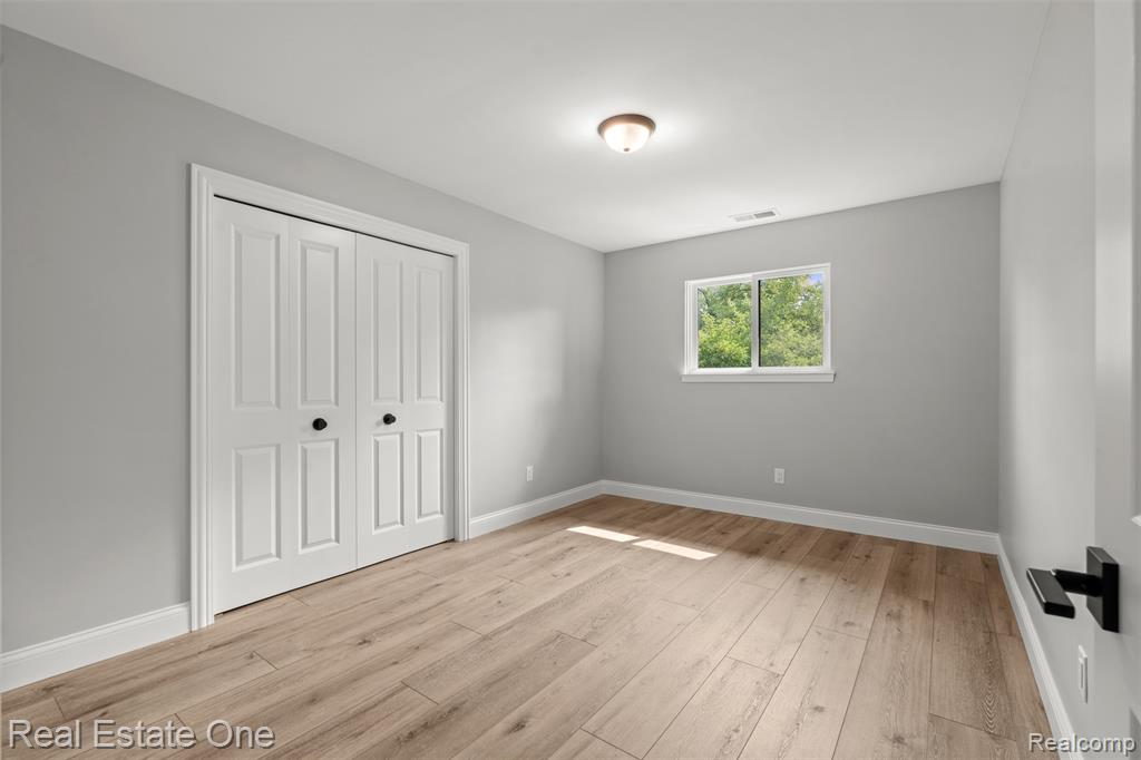 47900 Jefferson Avenue, Chesterfield, MI 48047 — Photo 25
