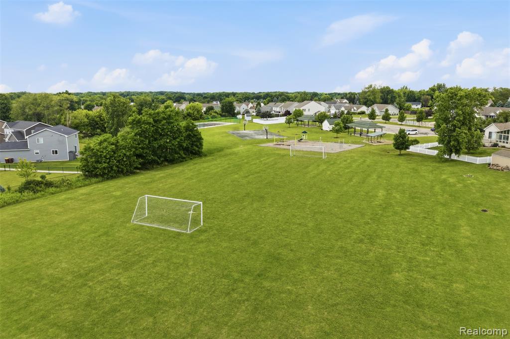 3477 Amber Oaks Drive, Howell, MI 48855 — Photo 39