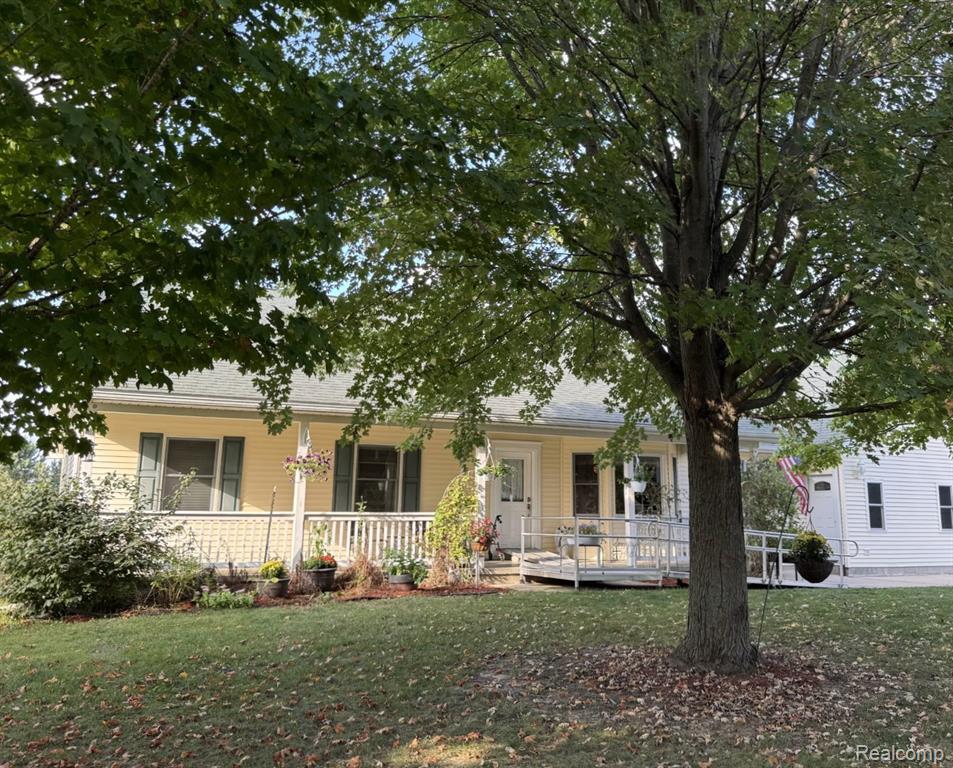 6409 Robb Road, Fowlerville, MI 48836 — Photo 3