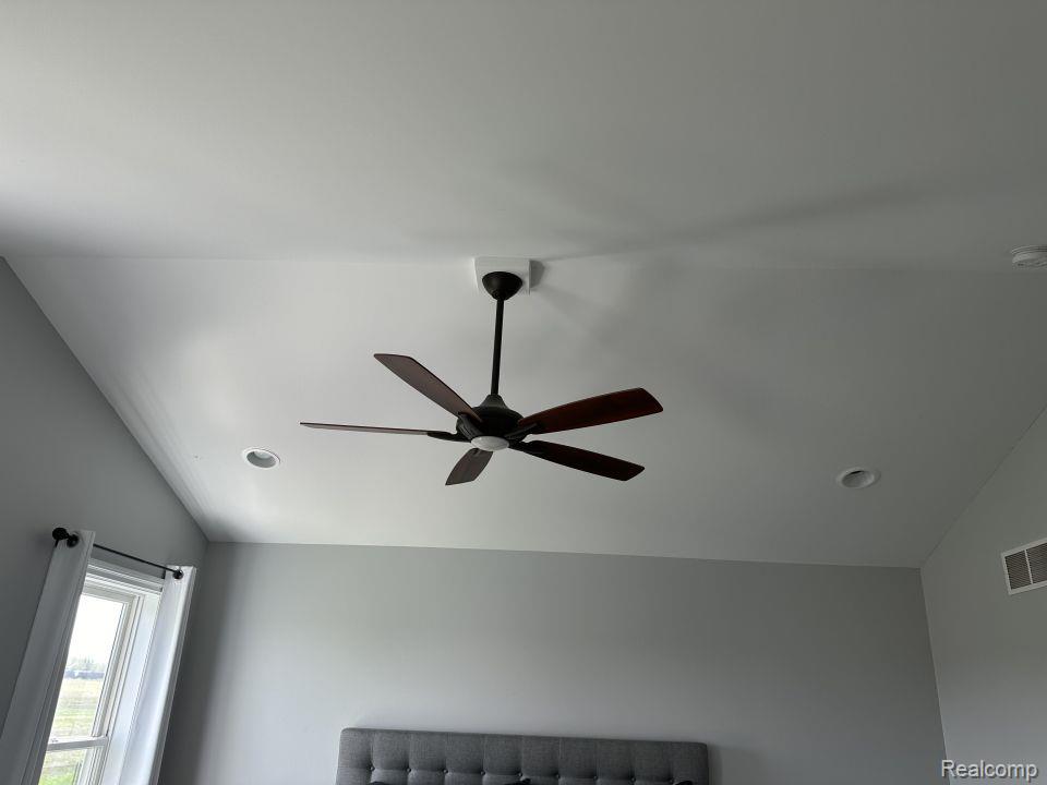 780 BLUE BIRD Lane, Milan, MI 48160 — Photo 18