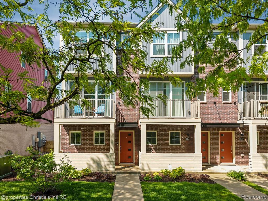 5151 Avery, 18, Detroit, MI 48208