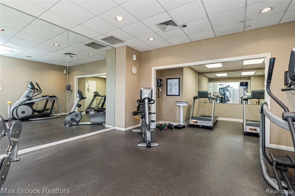 5000 Town Center, 2605, Southfield, MI 48075 — Photo 43