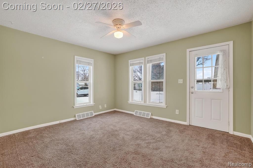 5227 Dania Street, Flint, MI 48532 — Photo 7