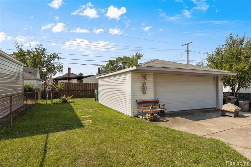 713 Leblanc Street, Lincoln Park, MI 48146 — Photo 16