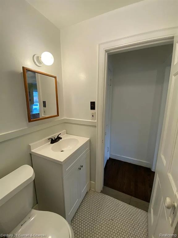 767 Riverbank #1 Street, Wyandotte, MI 48192 — Photo 11