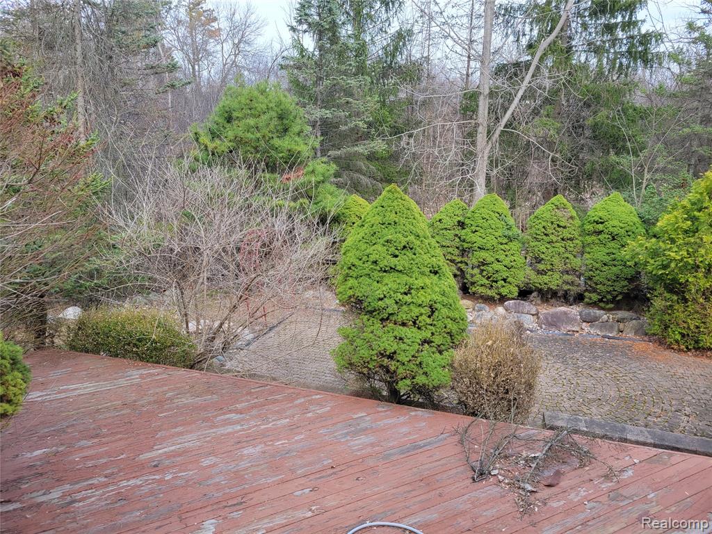 5549 Perrytown Drive, West Bloomfield, MI — Photo 17