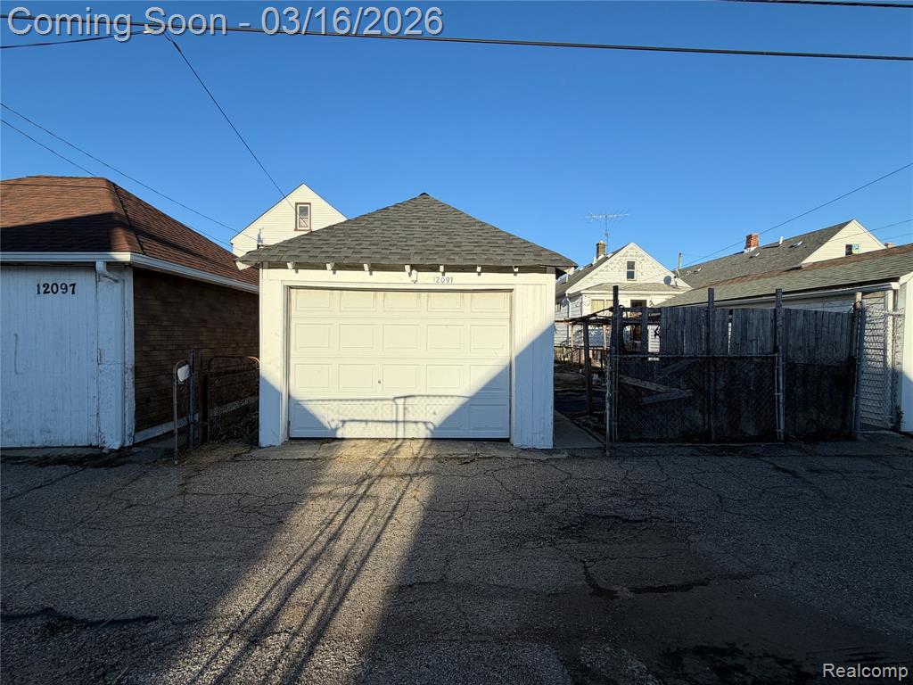 12091 Sobieski Street, Hamtramck, MI 48212 — Photo 6