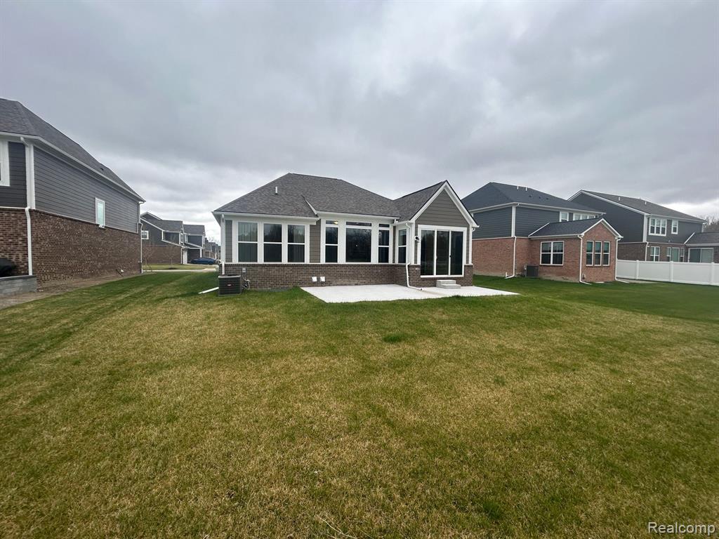 9229 TULIP, Plymouth, MI 48170 — Photo 41