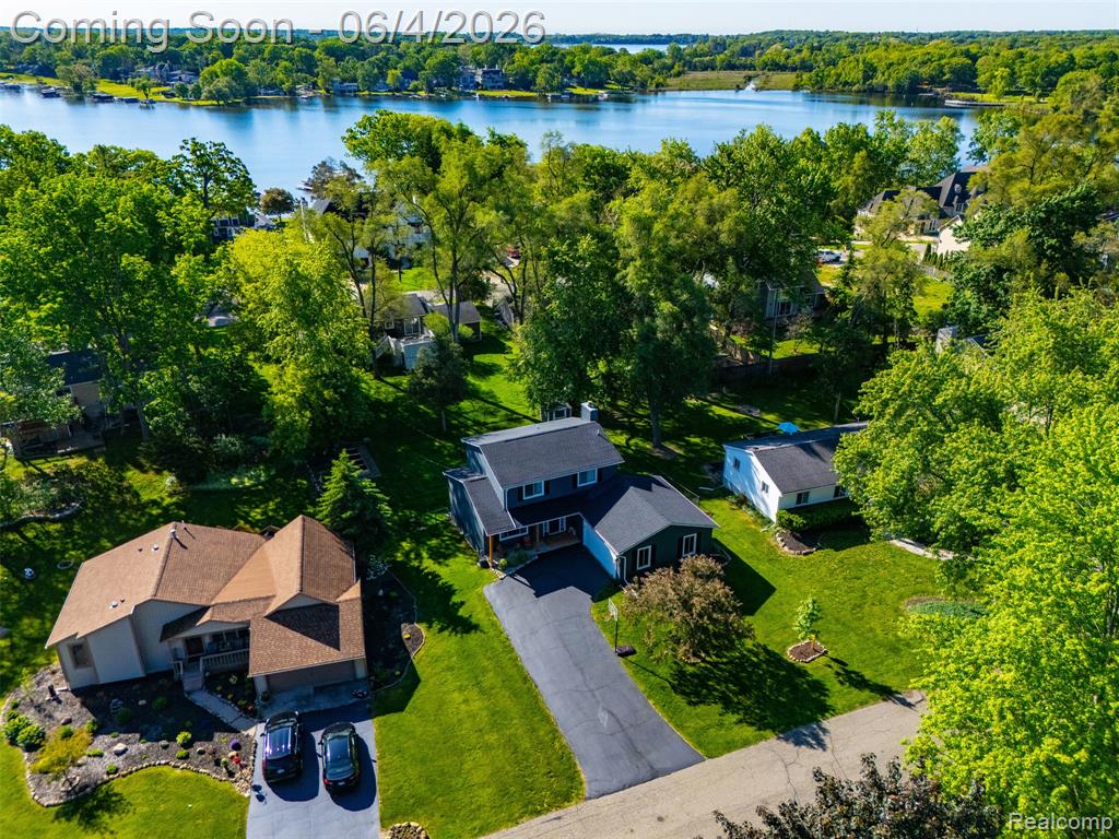 2351 Recreation Drive, West Bloomfield, MI 48324 — Photo 34