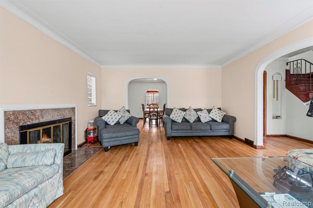 17500 Pennington Drive - Photo 5