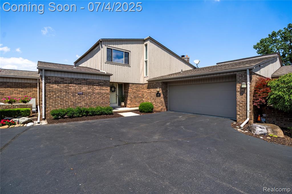 938 Brookwood Lane E, Rochester, MI 48309 — Photo 53