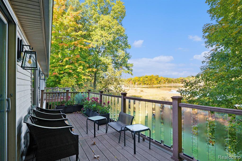 5001 GROVER Drive, Brighton, MI 48116 — Photo 24