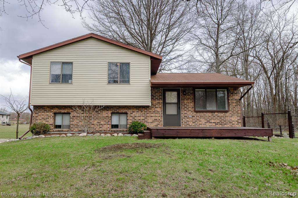 21775 Clemmons Court, Belleville, MI 48111 — front exterior