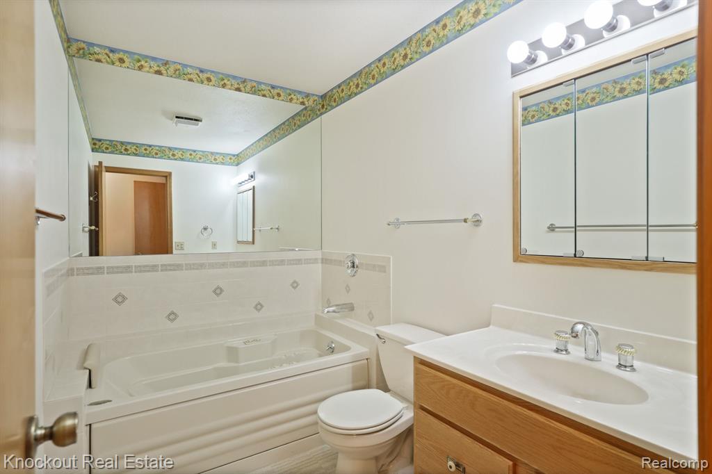 53 Pine Grove Drive, Frankenmuth, MI 48734 — Photo 24