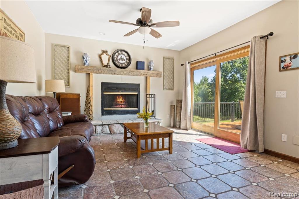 4020 Cohoctah Road, Linden, MI 48451 — Photo 14