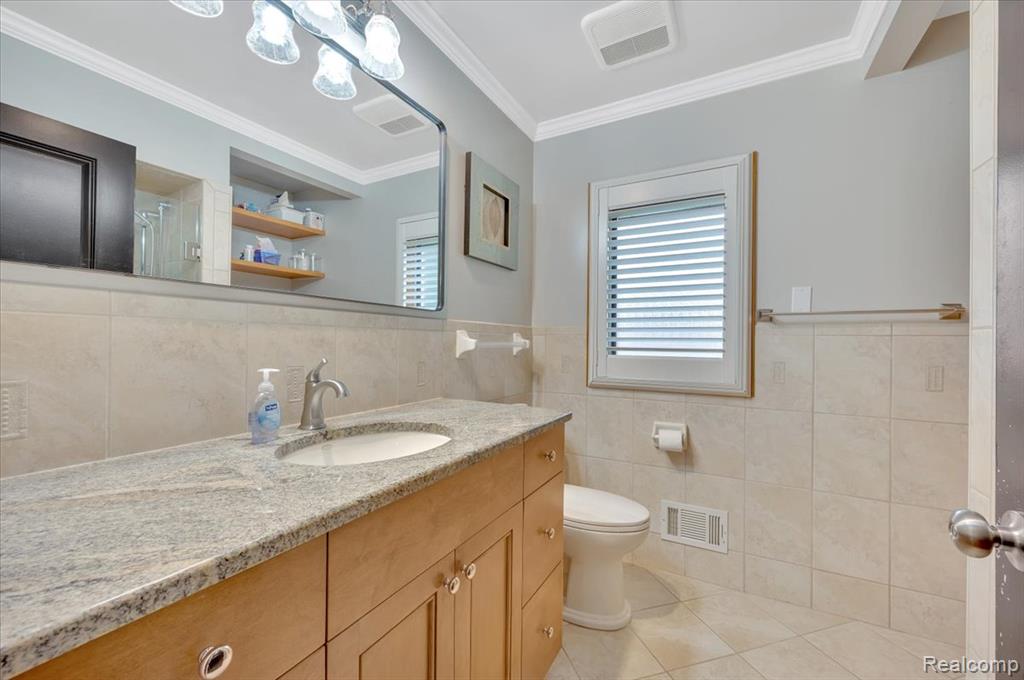 54549 Sherwood Lane, Shelby Twp, MI 48315 — Photo 17